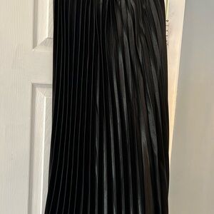 Anne Klein Black Maxi Pleated Skirt for Cocktail